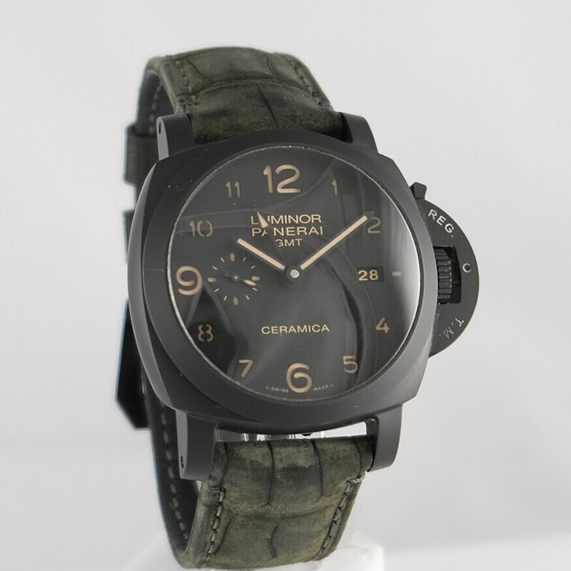 Panerai · Luminor GMT Ceramica — 1 / 7 Panerai · Luminor GMT Ceramica — 1 / 7