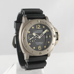 Panerai · Luminor Submersible