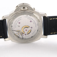 Panerai · Luminor 8 Days — 7 / 8