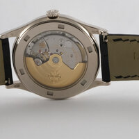Patek Philippe · Calatrava — 7 / 8