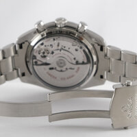 Omega · Speedmaster Chronometer Co axial — 4 / 9