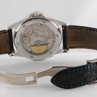 Patek Philippe · Worldtimer — 4 / 8