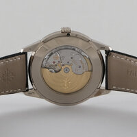 Patek Philippe · Calatrava — 6 / 7