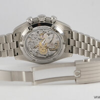 Omega · Speedmaster Moonwatch Professional — 7 / 9