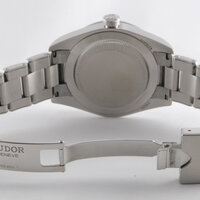 Tudor · Black Bay 58 — 4 / 9