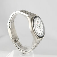 Omega · Speedmaster Moonwatch Professional — 4 / 9