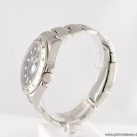 Rolex · Explorer II — 3 / 9 Rolex · Explorer II — 3 / 9