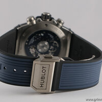 Hublot · Big Bang Unico Titanium Blue — 5 / 8 Hublot · Big Bang Unico Titanium Blue — 5 / 8