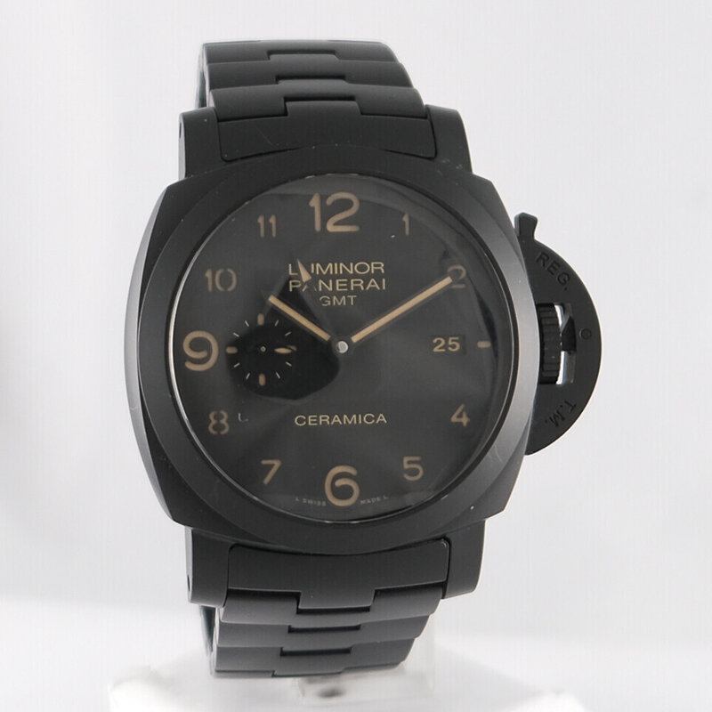 Panerai · Luminor GMT Ceramica Tuttonero — 1 / 8