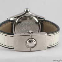 Corum · Damenarmbanduhr Bubble — 5 / 7 Corum · Damenarmbanduhr Bubble — 5 / 7