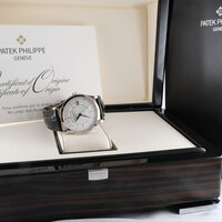 Patek Philippe · Calatrava — 3 / 8