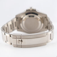 Rolex · Submariner Weißgold — 8 / 8 Rolex · Submariner Weißgold — 8 / 8
