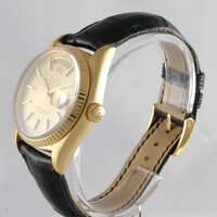 Rolex · Day-Date — 4 / 7 Rolex · Day-Date — 4 / 7