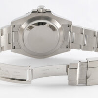 Rolex · Submariner 41 — 4 / 8