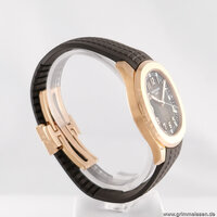 Patek Philippe · Aquanaut — 4 / 9