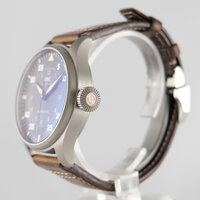 IWC · Big Pilots Watch 43 — 6 / 9 IWC · Big Pilots Watch 43 — 6 / 9