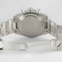 Tudor · Black Bay Chrono Automatic — 4 / 8