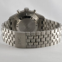 IWC · Fliegeruhr Sondermodell Ewiger Kalender — 4 / 8 IWC · Fliegeruhr Sondermodell Ewiger Kalender — 4 / 8