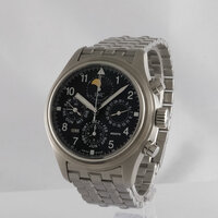 IWC · Fliegeruhr Sondermodell Ewiger Kalender — 2 / 8 IWC · Fliegeruhr Sondermodell Ewiger Kalender — 2 / 8