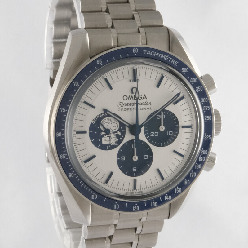 Omega · Speedmaster Apollo XIII Silver Snoopy Award — 1 / 8