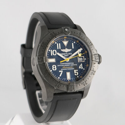Breitling · Avenger Seawolf Blacksteel 46 Breitling · Avenger Seawolf Blacksteel 46