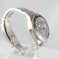 Rolex · Sea-Dweller 4000 — 7 / 9 Rolex · Sea-Dweller 4000 — 7 / 9