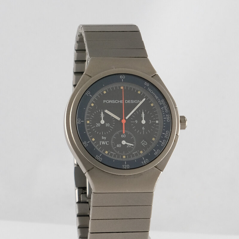 IWC · Porsche Design Chrono — 1 / 7