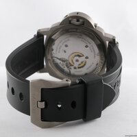 Panerai · Luminor Base 8 Days Titan — 4 / 8