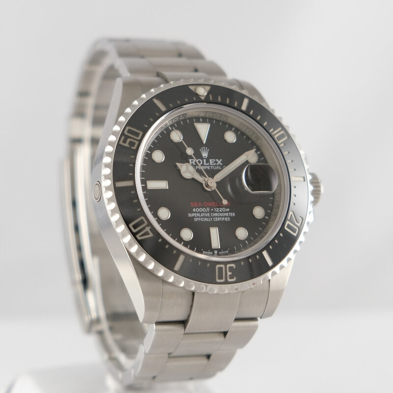 Rolex · Sea-Dweller 4000 — 1 / 9 Rolex · Sea-Dweller 4000 — 1 / 9
