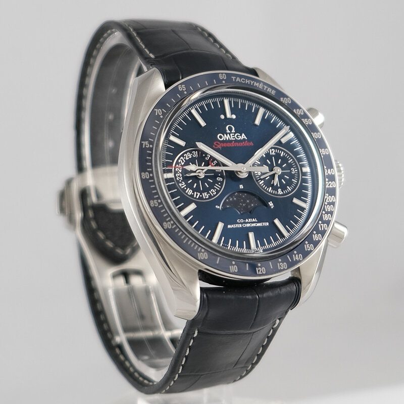 Omega · Speedmaster Mondphase Co-Axial Master Chronometer — 1 / 9 Omega · Speedmaster Mondphase Co-Axial Master Chronometer — 1 / 9