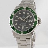 Rolex · Submariner — 2 / 9 Rolex · Submariner — 2 / 9
