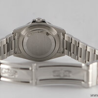 Rolex · Explorer II — 7 / 8 Rolex · Explorer II — 7 / 8