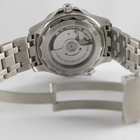 Omega · Seamaster Co Axial Chronometer — 7 / 8 Omega · Seamaster Co Axial Chronometer — 7 / 8