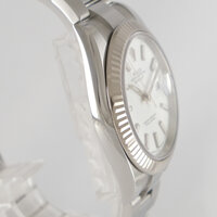 Rolex · Datejust 41 — 5 / 8
