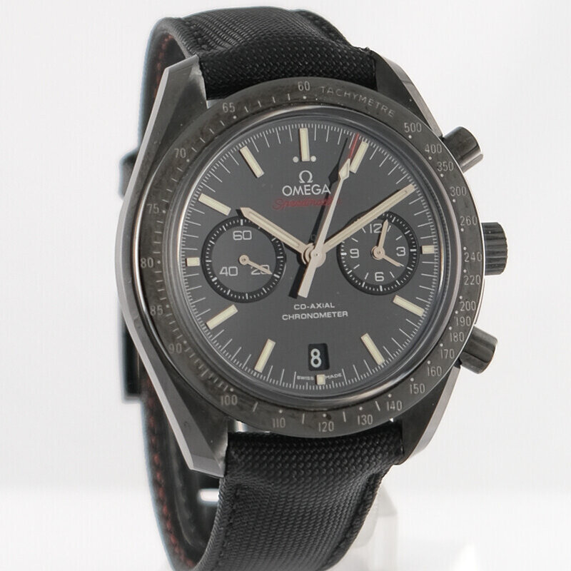 Omega · Speedmaster Keramik DARK SIDE OF THE MOON — 1 / 8 Omega · Speedmaster Keramik DARK SIDE OF THE MOON — 1 / 8