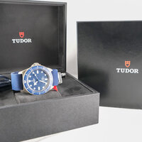 Tudor · Pelagos — 3 / 8 Tudor · Pelagos — 3 / 8