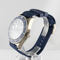 Tudor · Pelagos — 5 / 8 Tudor · Pelagos — 5 / 8