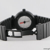 Porsche Design · Compass — 6 / 8