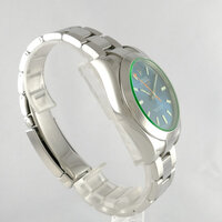 Rolex · Milgauss — 8 / 9