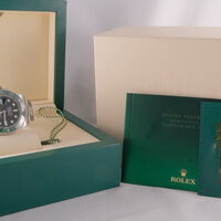 Rolex · Submariner — 3 / 9