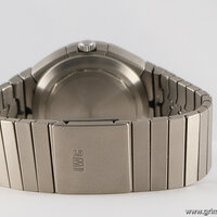 IWC · Porsche Design Chrono Automatic — 5 / 9 IWC · Porsche Design Chrono Automatic — 5 / 9