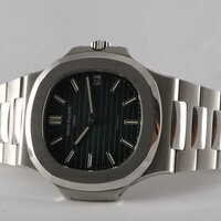 Patek Philippe · Nautilus Jumbo Tiffany & Co — 10 / 15