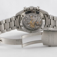 Omega · Speedmaster — 8 / 9 Omega · Speedmaster — 8 / 9