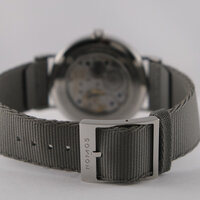 Nomos · Tangente 38 Sportbunt — 4 / 8