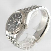 Rolex · Sky-Dweller — 4 / 8 Rolex · Sky-Dweller — 4 / 8