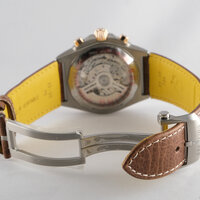 Breitling · Chronomat B01 42 Triumph — 4 / 9 Breitling · Chronomat B01 42 Triumph — 4 / 9