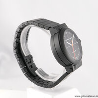 Porsche Design · Compass — 4 / 8