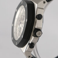 Audemars Piguet · Off Shore Chrono — 4 / 8