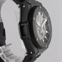 Hublot · King Power — 4 / 7 Hublot · King Power — 4 / 7