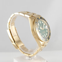 Rolex · GMT-Master II — 4 / 7 Rolex · GMT-Master II — 4 / 7